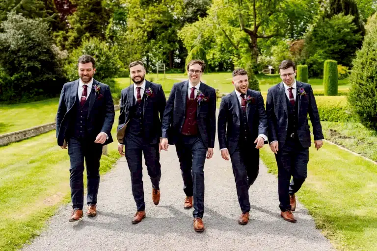 8 Essential Wedding Planning Tips