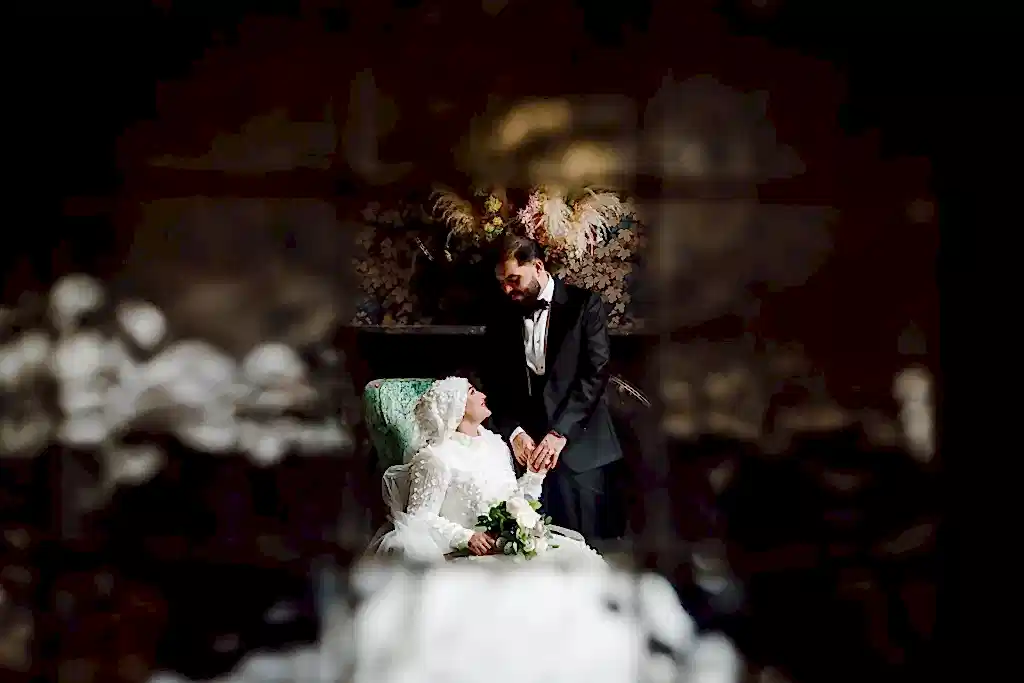 SB-HOS0524-WEBSITE-LOWRES-0053 wedding photography portfolio image of couple holding hands in private